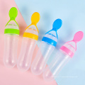 Baby Squeeze Spoon Feeder Nourriture Baby Biberon Feeder Cuillère Silicone Baby Biberon Spoon Feeder